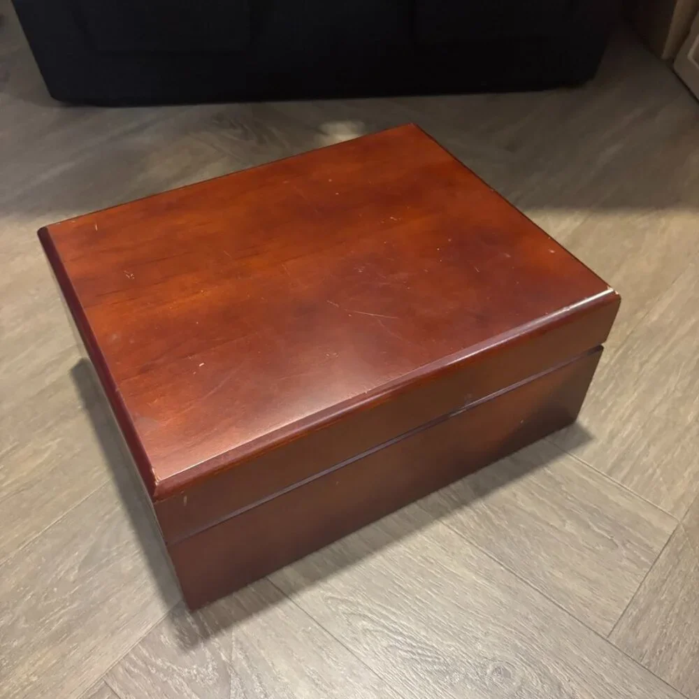 Wooden Humidor Box